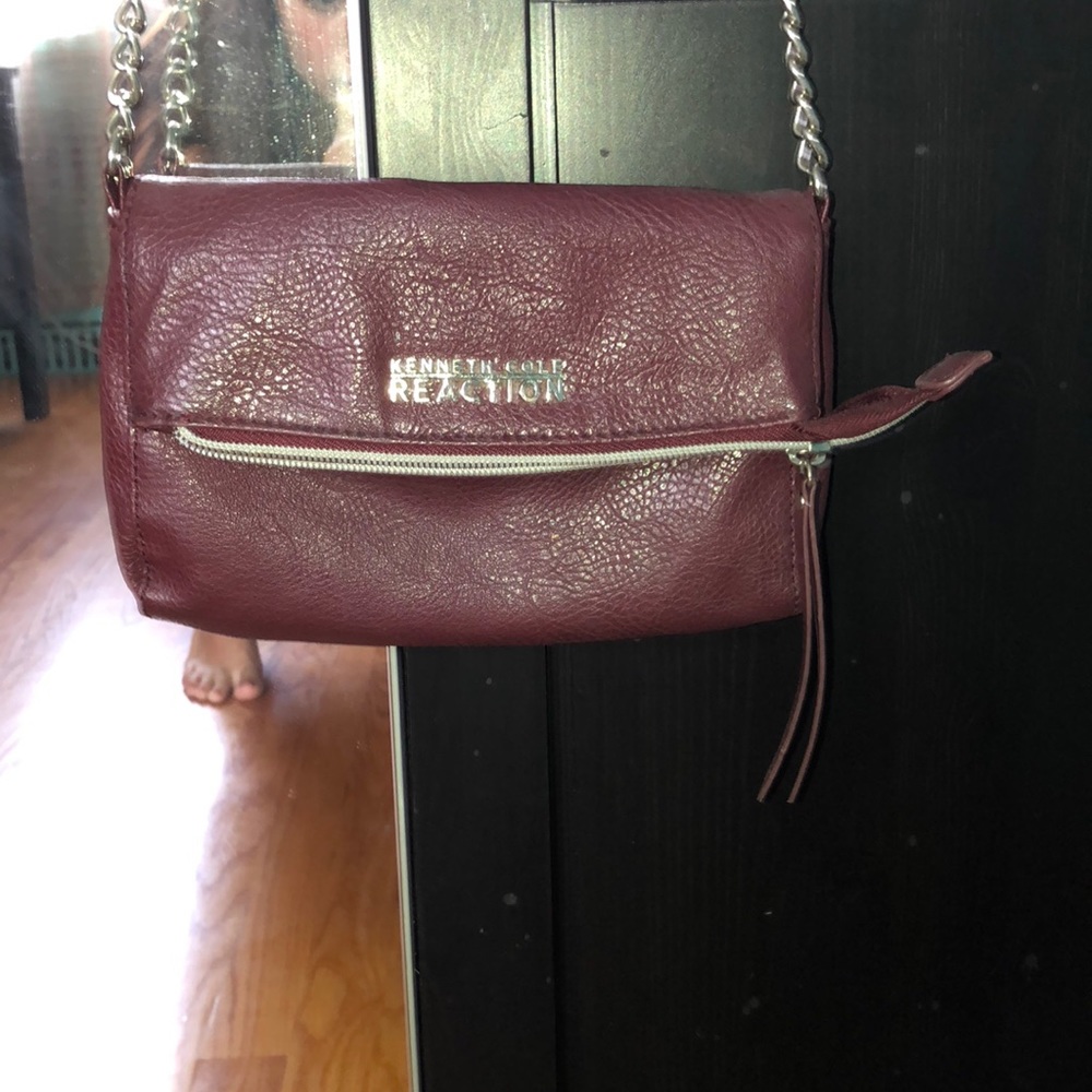 Kenneth Cole reaction clutch